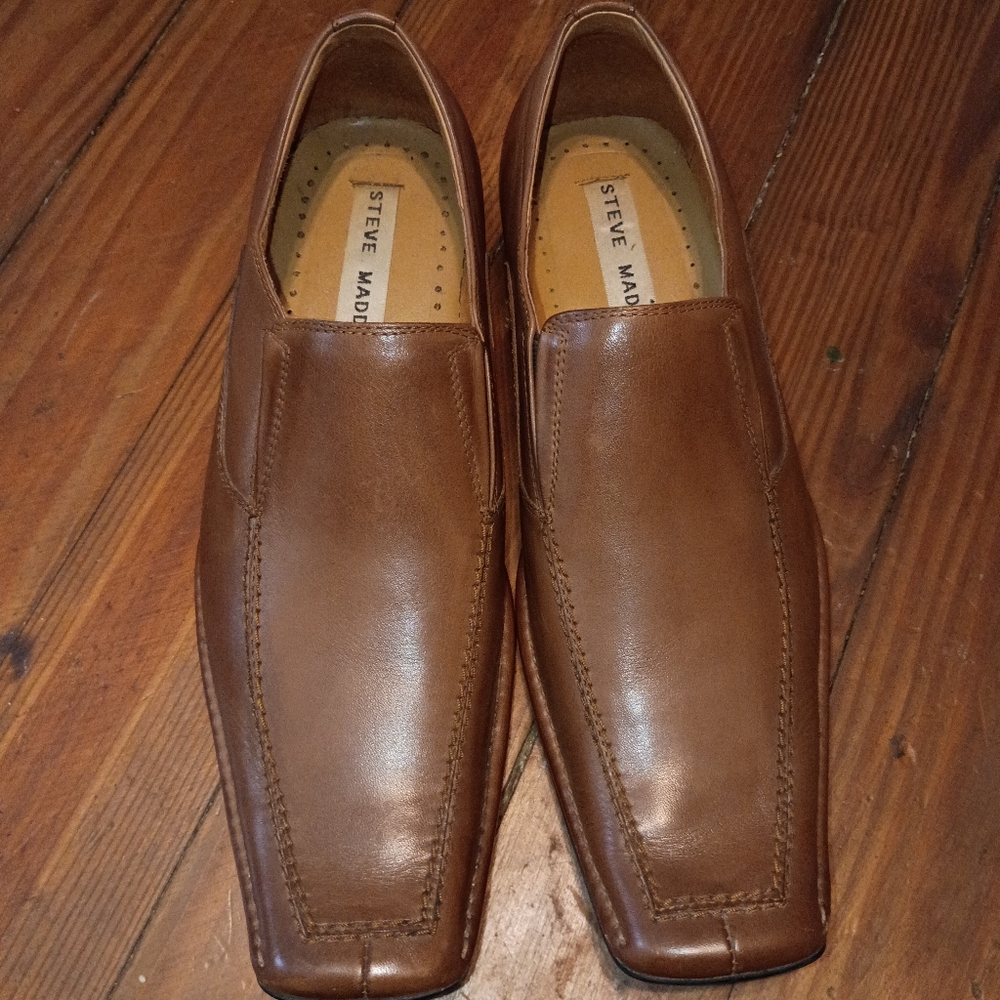 Steve Madden Men's Tan Leather Slip-Ons